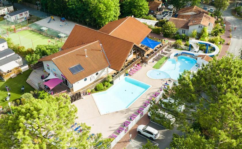 Hotel Dejean 178 Soulac-sur-Mer Exterior foto
